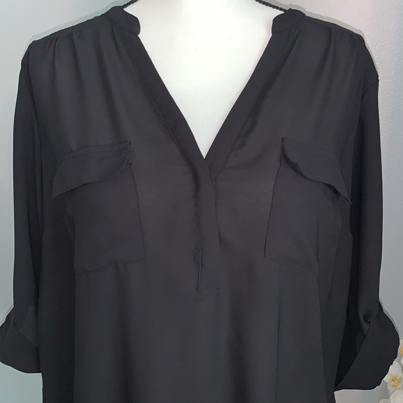 Torrid Black Georgette Blouse! EUC! Size 00X - Picture 2 of 6